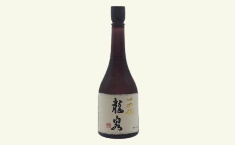 十四代が高価な理由を解説する画像。日本酒の希少性や製法のこだわりを説明